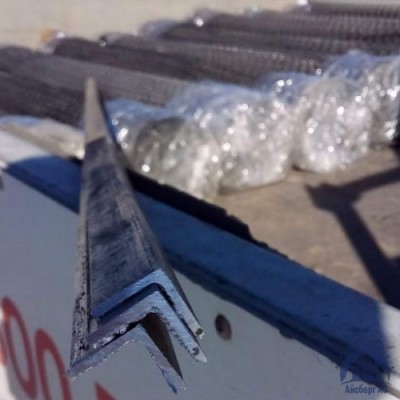 Уголок стальной равнополочный 125х125х16 мм 09Г2С ГОСТ 8509-93 купить в Коломне