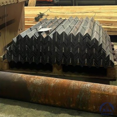 Уголок стальной равнополочный 125х125х16 мм С335 ГОСТ 8509-93 купить в Коломне